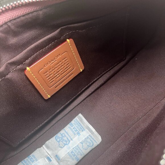 NWT Coach! Teri Shoulder Bag In Signature Canvas 🎀 Dusty Pink🎀 - Picture 5 of 5